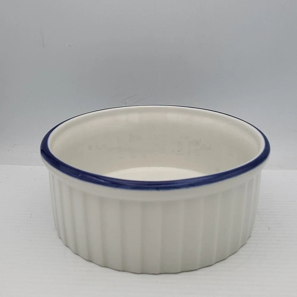 Viana Do Castelo Portugal Baking Casserole‎ Dish Bowl Hand Painted 7 1/2